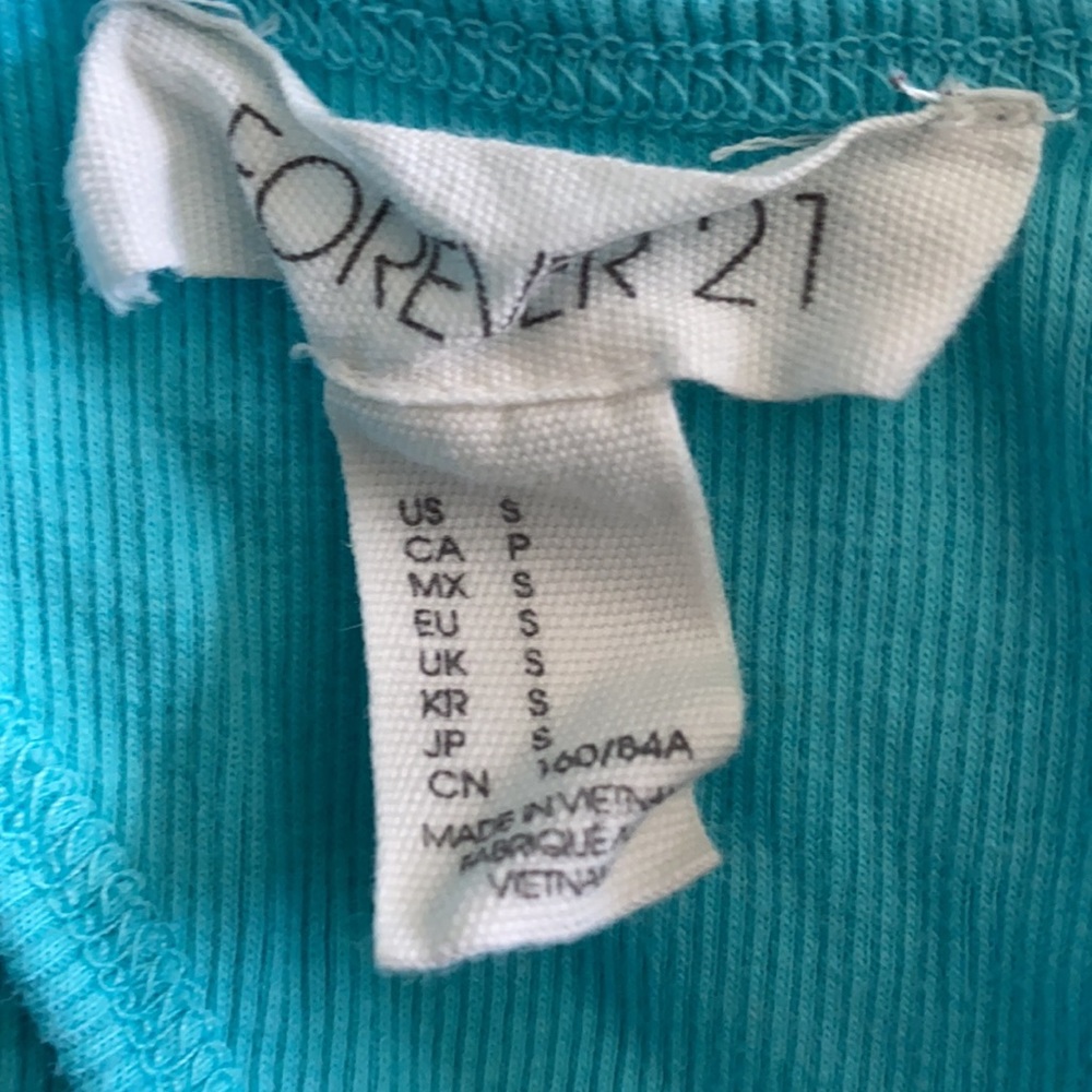 Forever 21 cropped tank top - Picture 4 of 4
